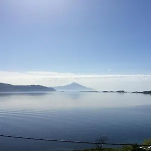 καλντέρα Πανσιόν